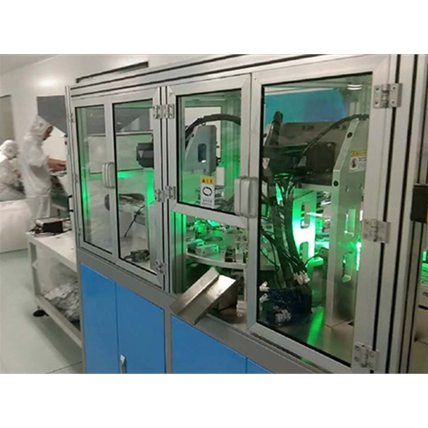 山东体外诊断卡全自动组装机器人LW-2000